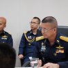 รร.สธ.ยศ.ทอ. ต้อนรับ พล.อ.อ.วรฉัตร  ธารีฉัตร อดีตผู้บังคับบัญชาฯ ในโอกาสให้ข้อมูลประวัติการจัดสร้างพระอนุสาวรีย์พระบิดาแห่งกองทัพอากาศ